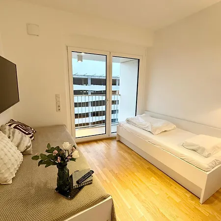 Myroom Neben Der Messe 아파트 뮌헨